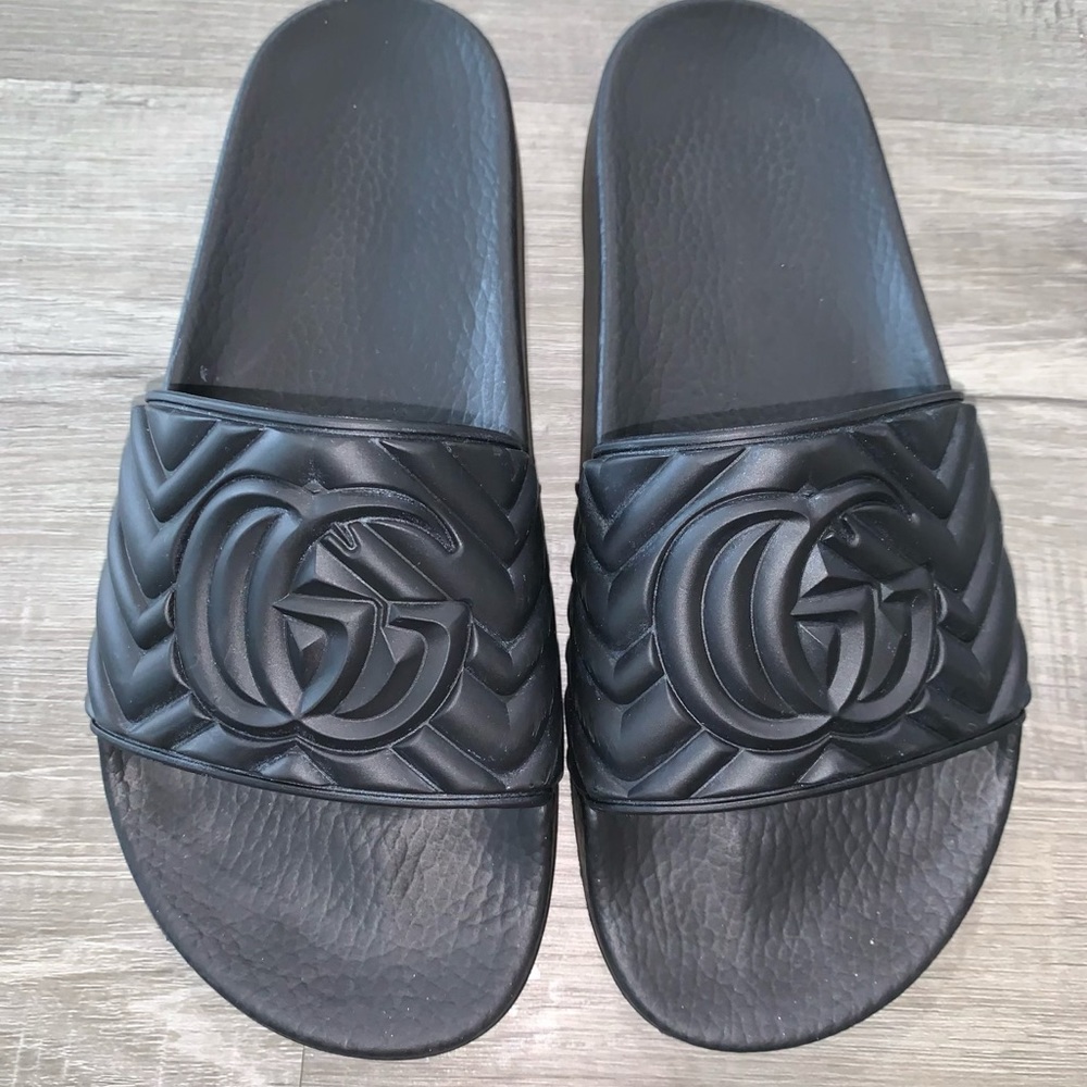 Gucci men slides